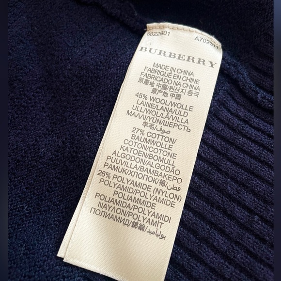 Burberry dark blue women sweater size M basically new - Picture 5 of 6